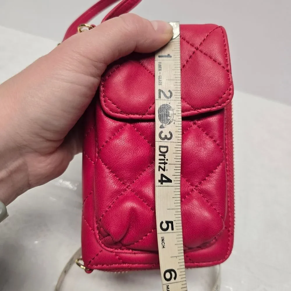 DKNY Hot Pink Fuchsia Quilted Genuine Leather Wallet Wristlet Cell Phone Case